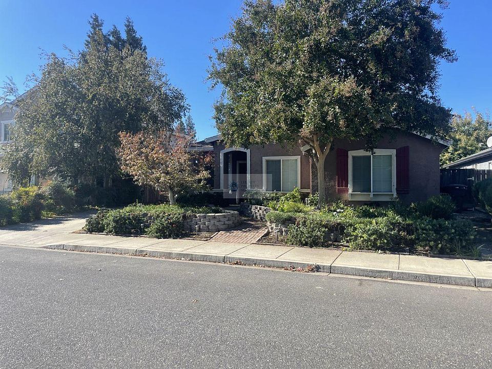 2nd image of 4009 Beyer Park Dr