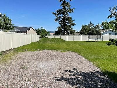 2nd image of 1325 Talbot Rd