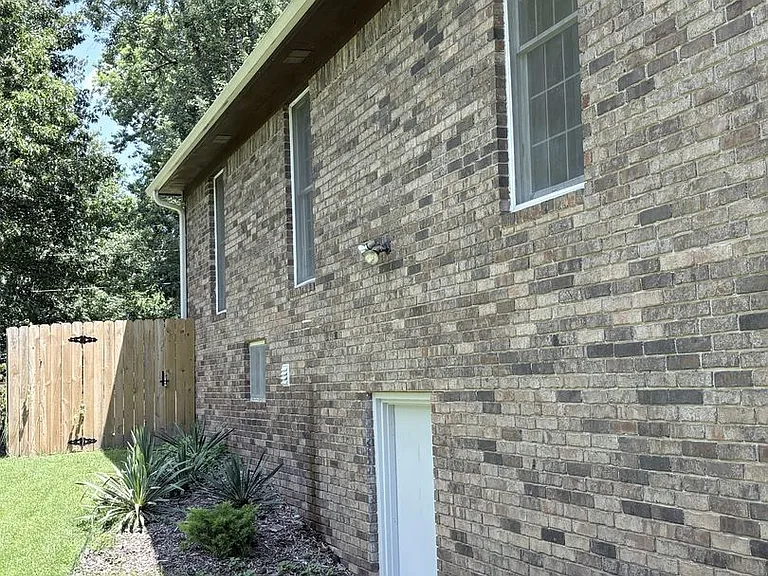 1365 W Twin Springs St — Photo 5