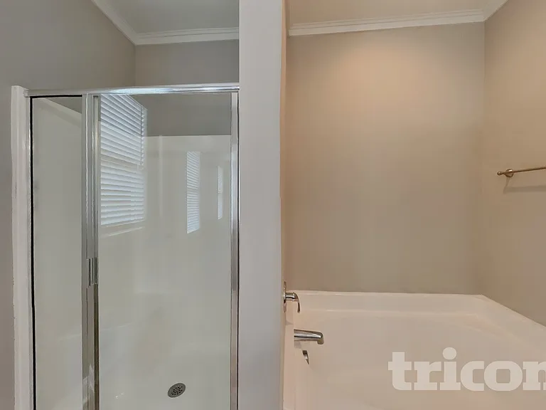70 Hilldebrant Dr — Photo 9