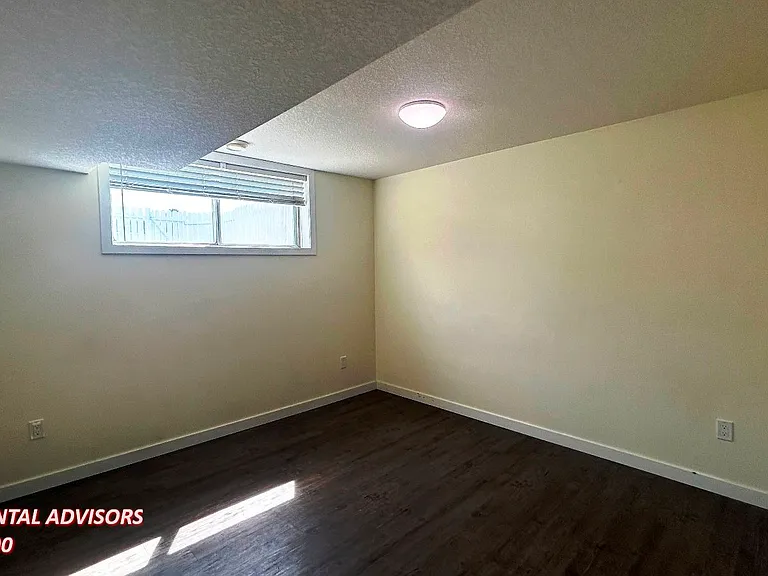 8125 83rd Ave NW #BASEMENT — Photo 9