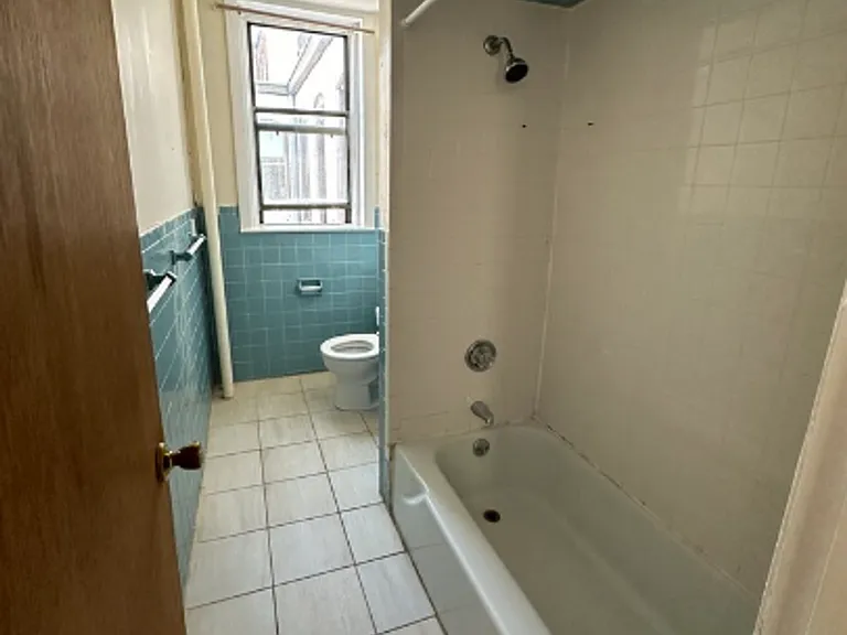 1117 Commonwealth Ave #3 — Photo 5