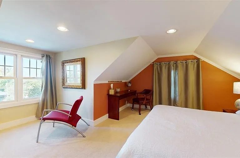 830 Pine Tree Ln — Photo 22