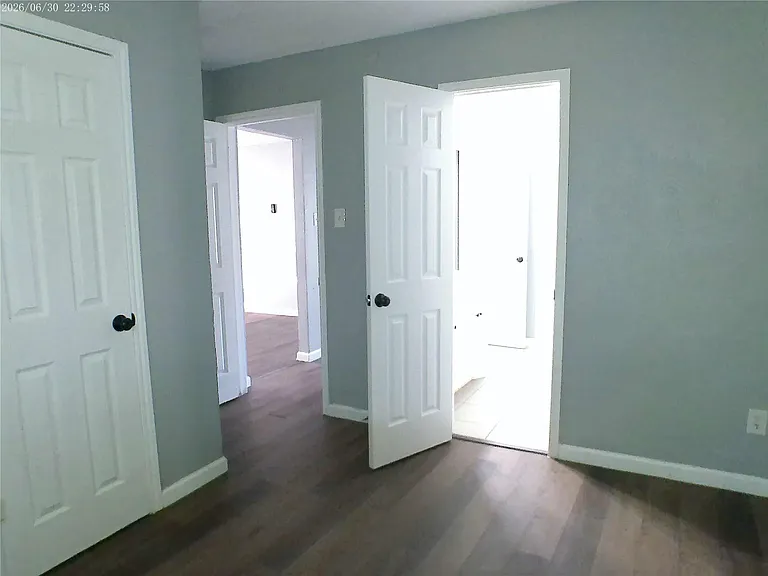 4507 Menzer Rd — Photo 2
