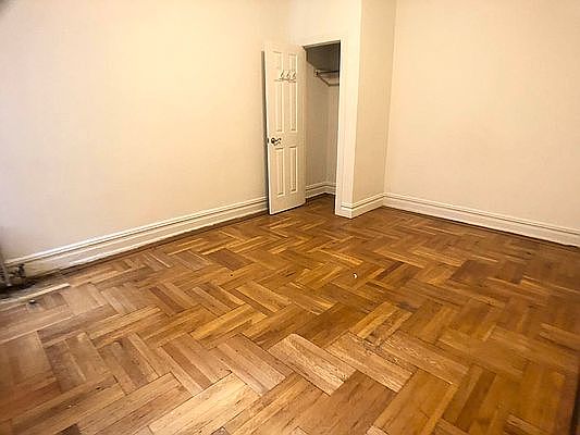 5th image of 18 E 21st St APT A2
