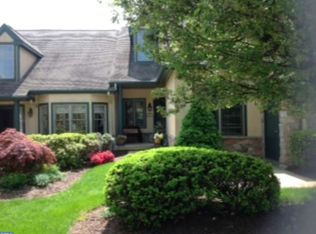 1327 Robynwood Ln, West Chester, PA 19380