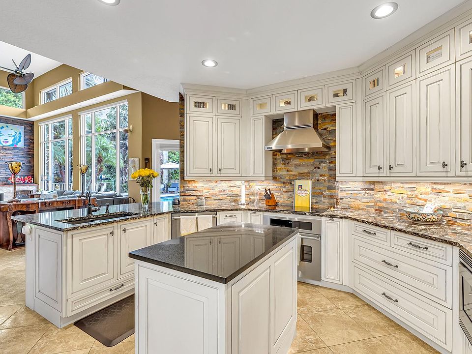 1st image of 8264 S Lake Forest Drive