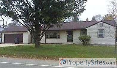 1st image of 8144 Lovers Ln