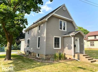 520 Jennett St, Owosso, MI 48867