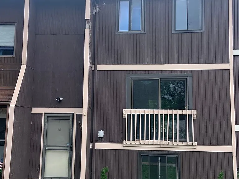 203 Parkwood Dr — Photo 23