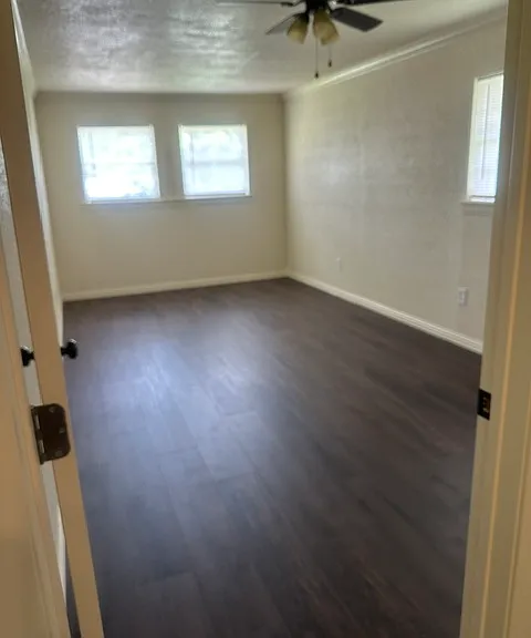 106 Tipton St — Photo 8