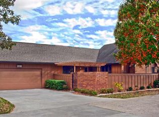 5645 SW Hawick Ln, Topeka, KS 66614