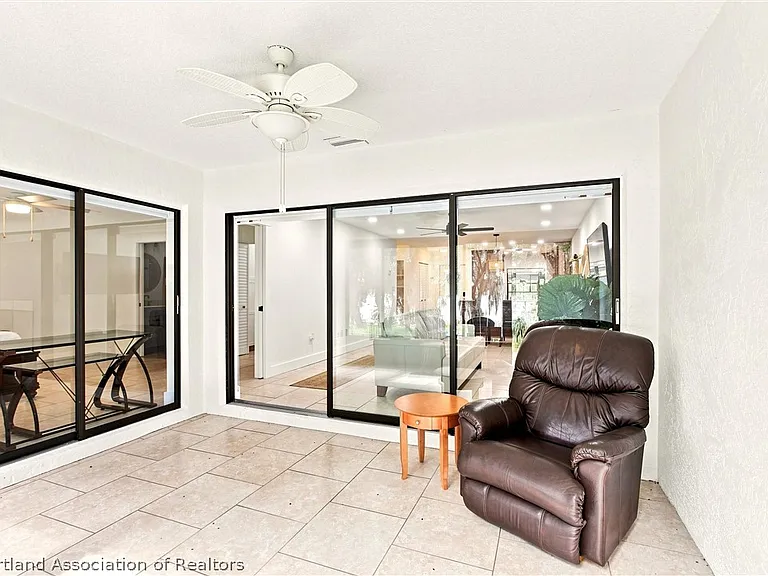 3 Charlton Dr — Photo 31