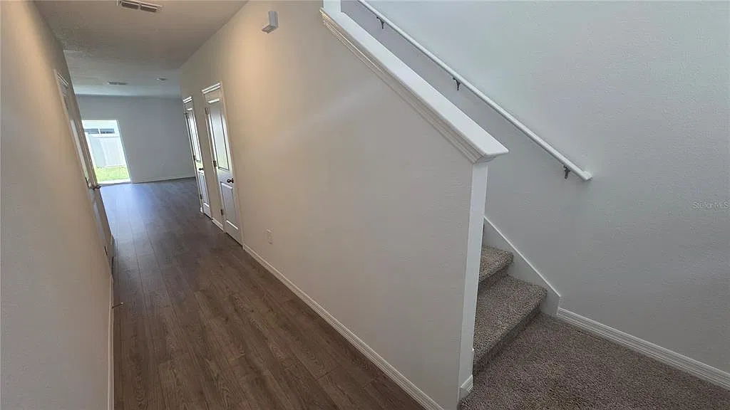 3 bed, 2.5 bath, 1463 sqft, $2,250 — Photo 4