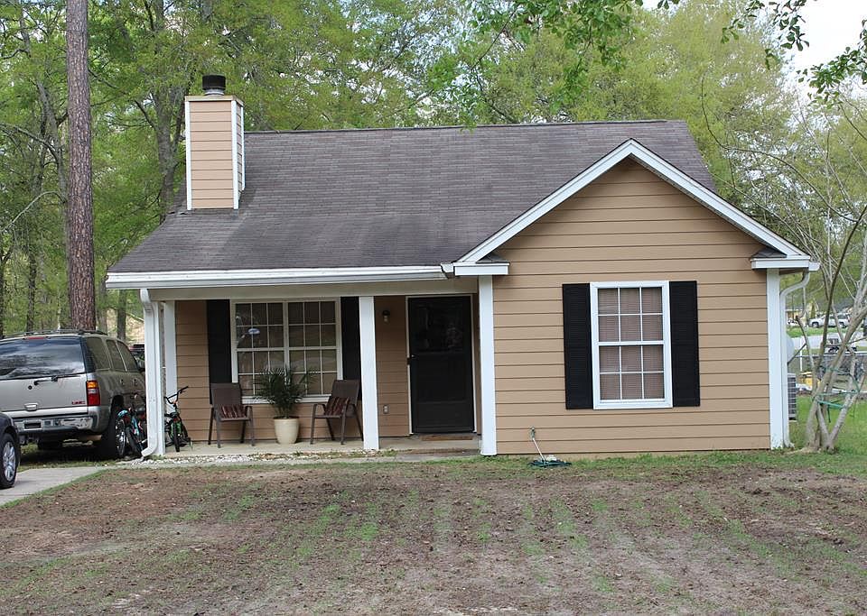 1st image of 111 Nacoochee Dr