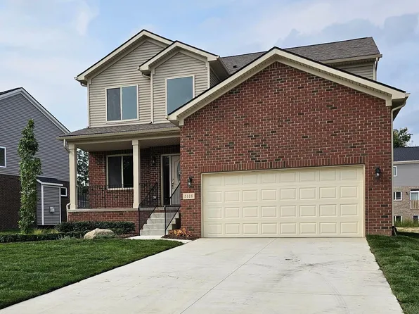 5118 Muirfield Ln, Clarkston, MI 48348