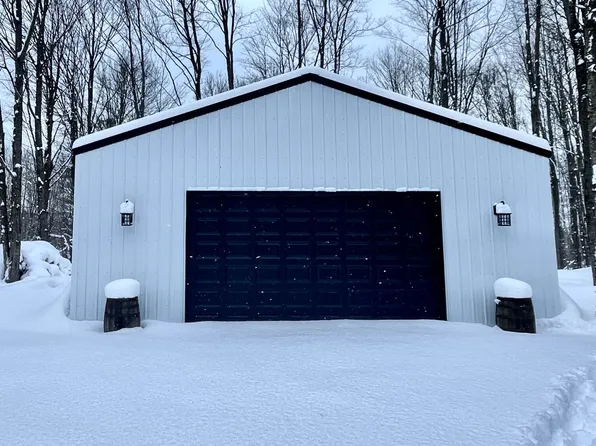 5951 Cadillac Trl, Gaylord, MI 49735