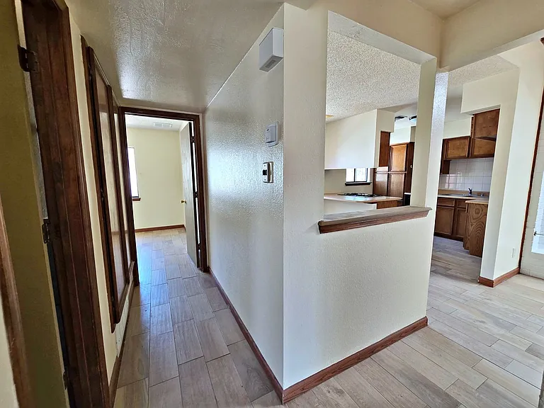 3219 Mountain Ridge Dr — Photo 8