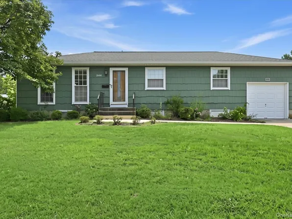244 Neptune Avenue, West Babylon, NY 11704