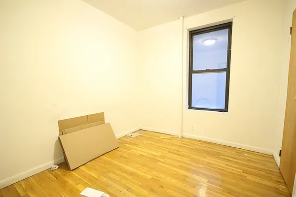 Rented by Dynamik Realty | media 15