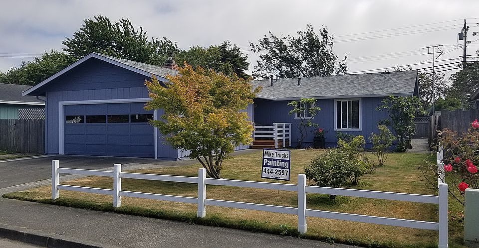 2nd image of 1705 Antoine Ave