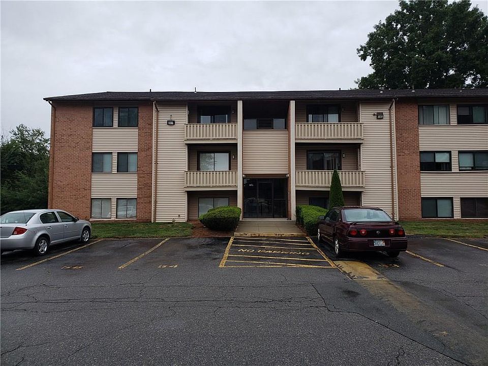 1st image of 1137 Hartford Ave #3C