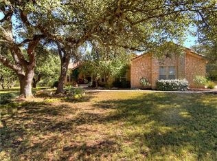 250 Chalk Bluff Ct, Driftwood, TX 78619