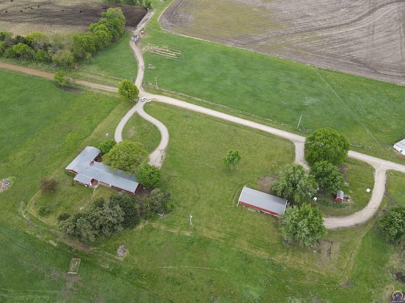 2nd image of 15358 294th Rd