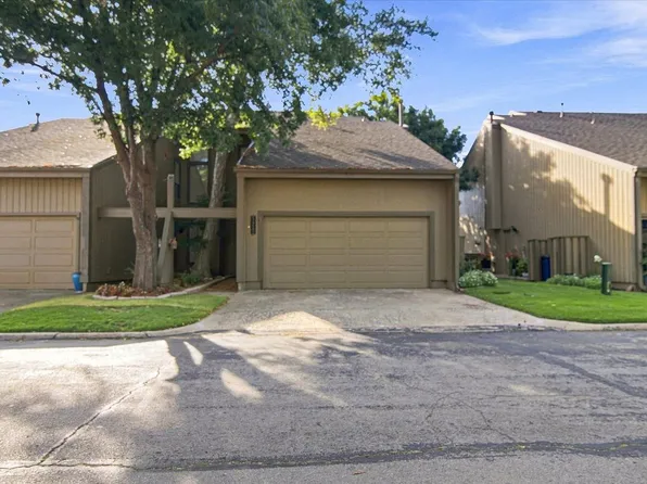 5923 S Atlanta Ave #2, Tulsa, OK 74105