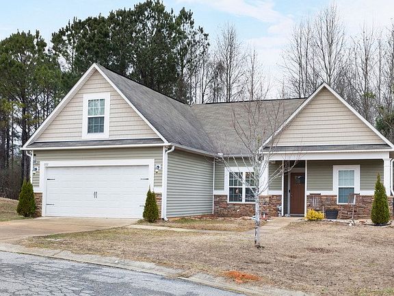 2nd image of 2212 Winding Oak Dr
