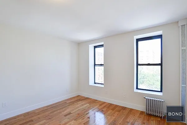 Rented by Bond New York | media 8