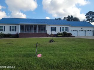 729 Ridgecrest Ln, Rocky Point, NC 28457