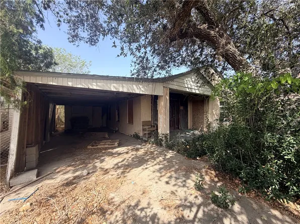 909 E 1st St, Alice, TX 78332