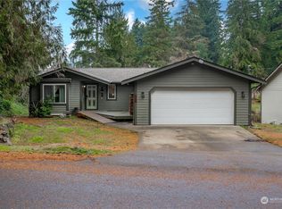 19002 68th St E, Bonney Lake, WA
