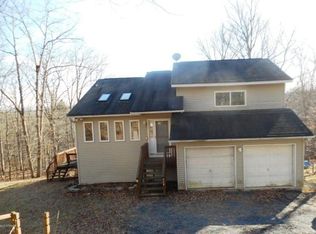 3292 Westminster Dr, East Stroudsburg, PA