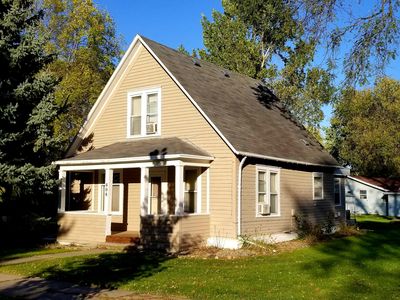 404 Marvin Ave, Volga, SD, 57071