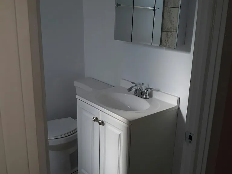 1317 W Estes Ave #3 — Photo 4