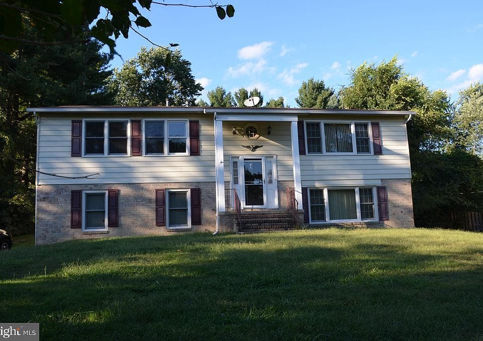 1st image of 9210 Maple Rock Dr