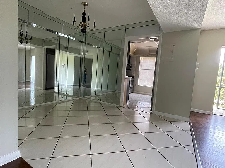 4158 Inverrary Dr #111 — Photo 5