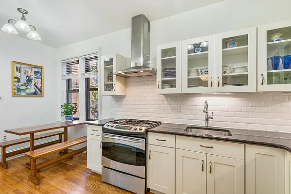 Sold by Lovett Realty, Inc. | media 2