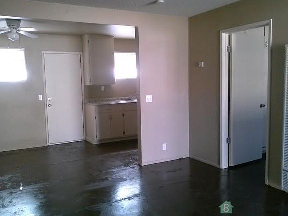 3rd image of 1250 W Latham Ave APT 2
