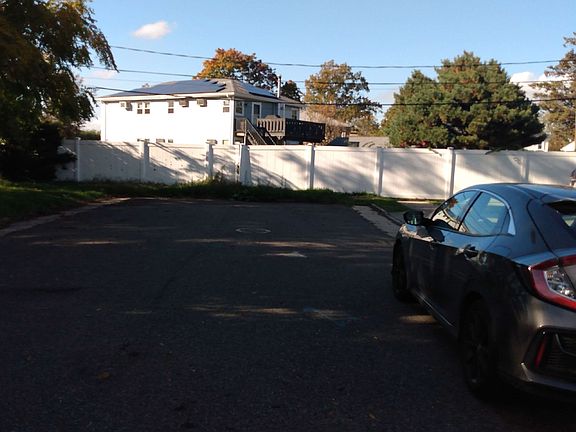 4th image of 7 Stanley Ln