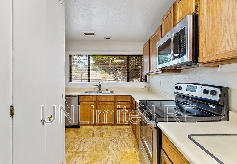 3340 W State Route 89A #18 — Photo 4
