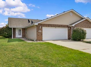 8461 Pierce St, Merrillville, IN 46410