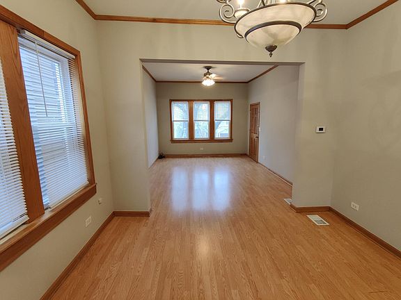 2nd image of 1657 N Mozart St #2