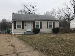 10305 Renfrew Dr, Saint Louis, MO 63137