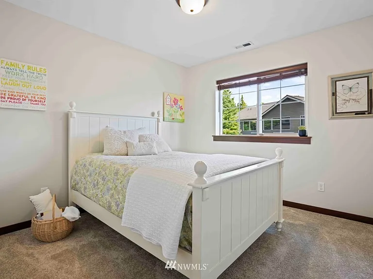 412 171st St SE — Photo 9