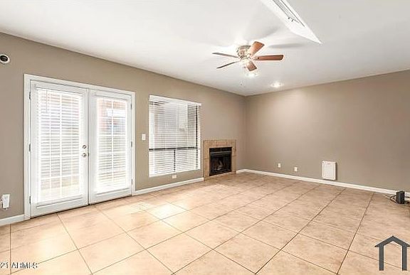 5th image of 815 E Grovers Ave Unit 29
