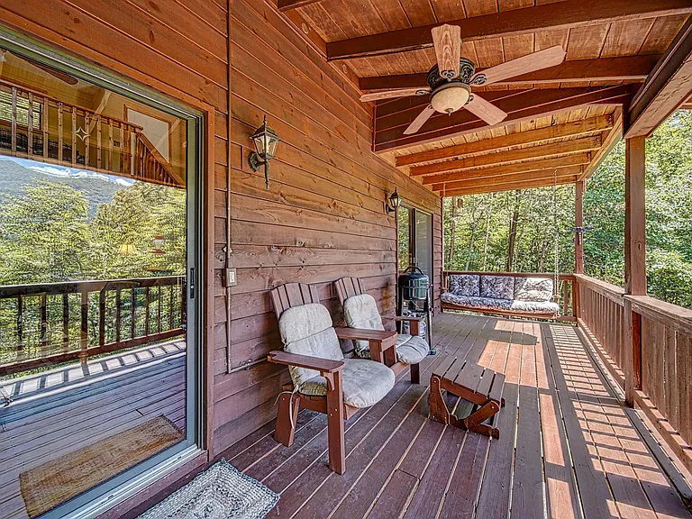 738 Laurel Hill Rd — Photo 32