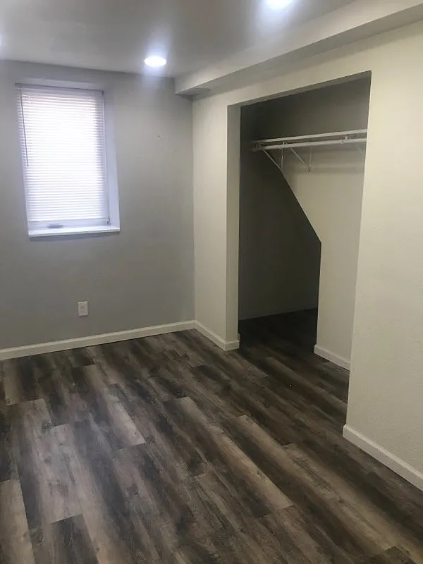 6 bed, $3,200 — Photo 3